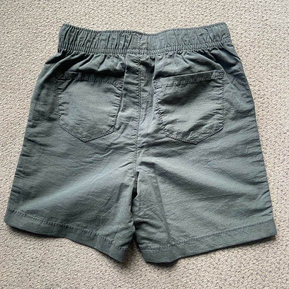 Jumping beans drawstring shorts 3T New with tags 2 pack - Picture 3 of 6